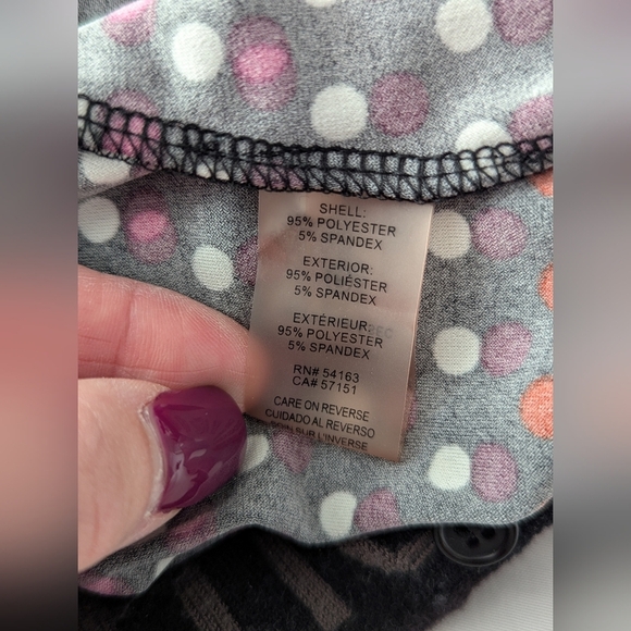 Tommy Hilfiger Women's (S/M) Black Button-Down Blouse w/Multicolored Polka Dots - Picture 11 of 13